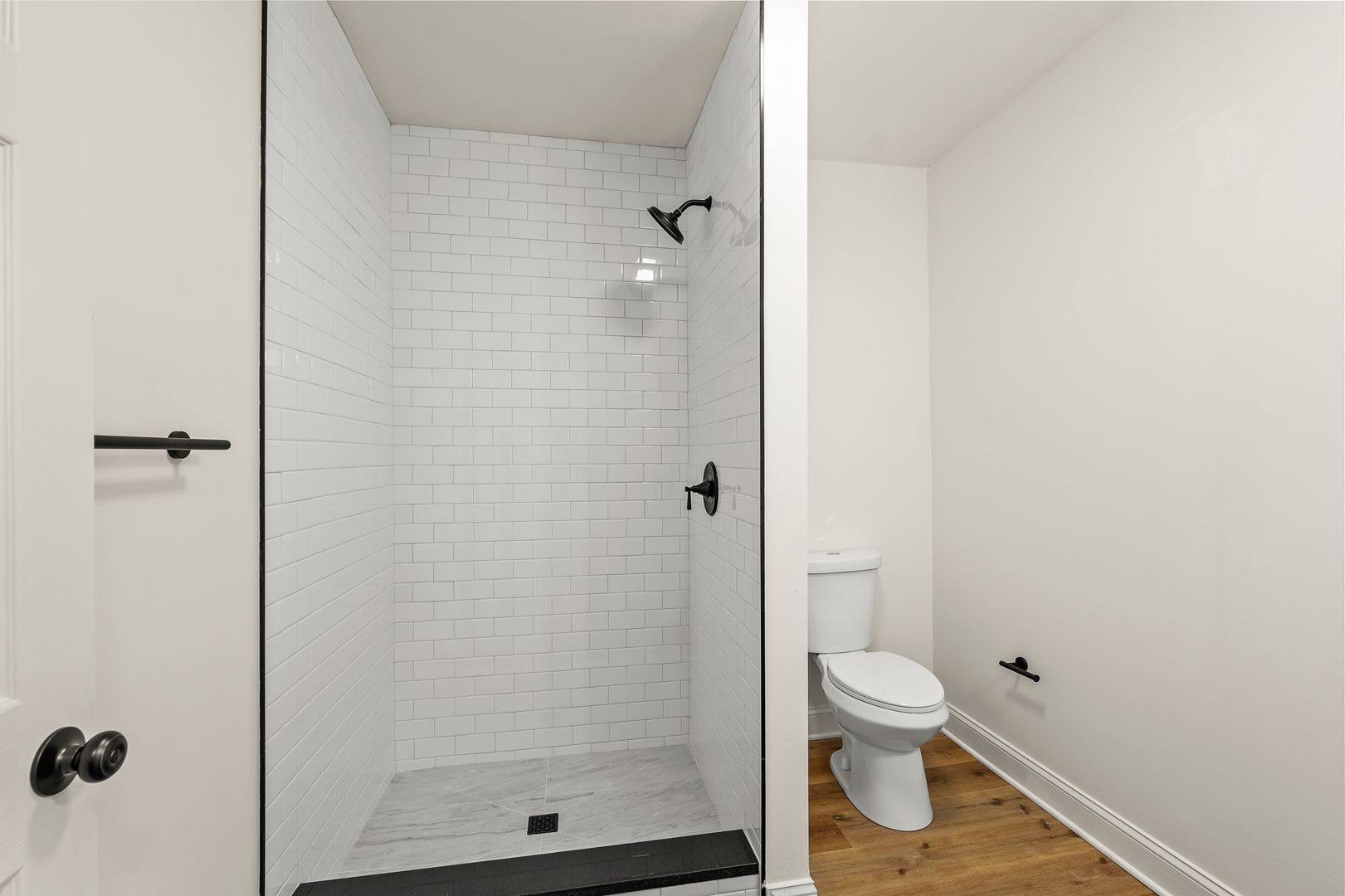 Building Photo - 209 N Spring St