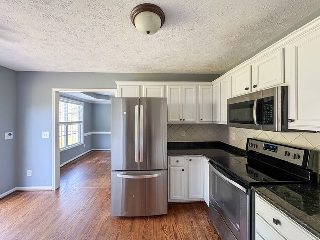 Building Photo - 156 Edgecombe Dr