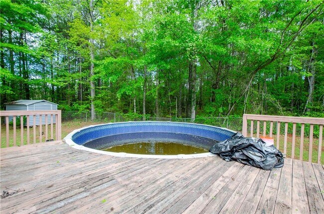 Building Photo - 238 Knob Hill Dr