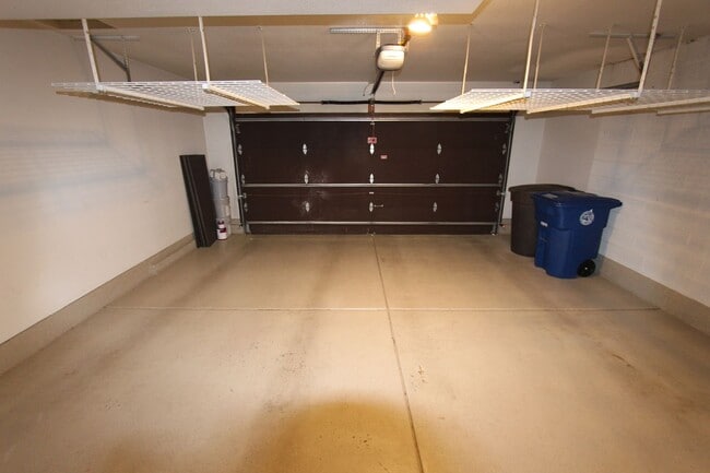 Building Photo - Price Improvement! Charming 2-Bedroom Town...
