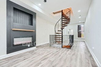 Building Photo - 2116 E Hoffman St