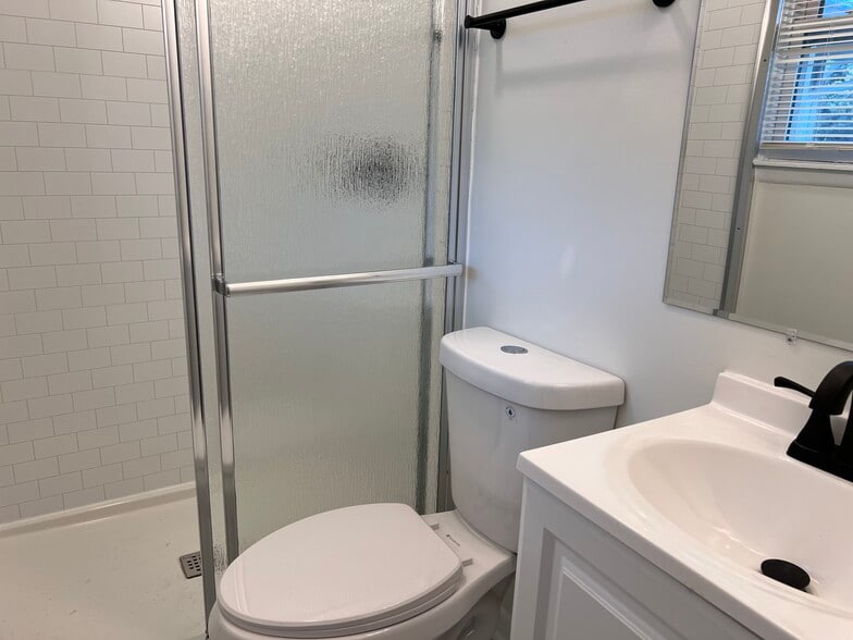 Building Photo - 5848 Lanier Blvd