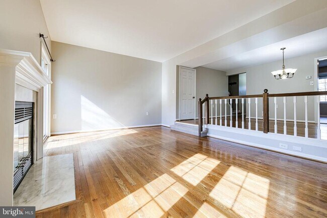 Building Photo - 6120 Talavera Ct
