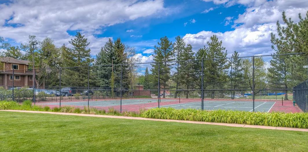 TEnnis Courts - 3161 Madison Ave