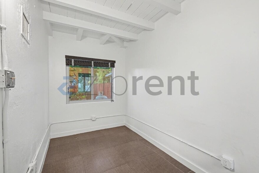 Building Photo - 5210 NW 5th Ave