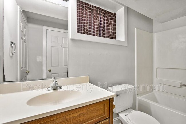 Building Photo - 223 N Arthur Ashe Blvd