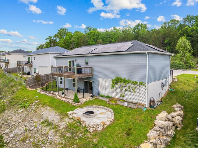 Building Photo - 127 Rockridge Rd
