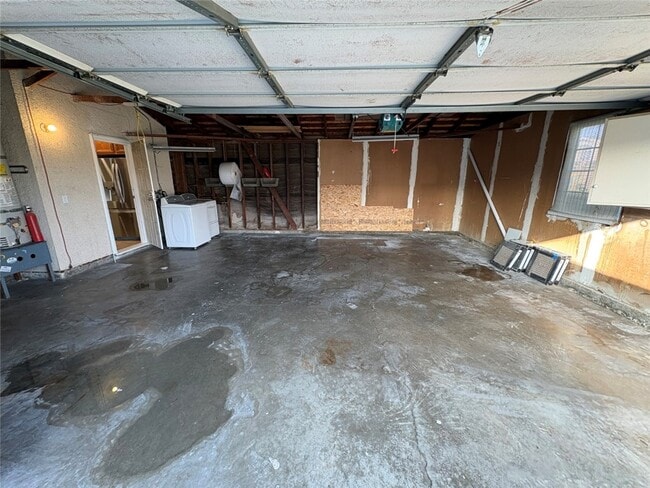 Building Photo - 15381 Cambay Ln