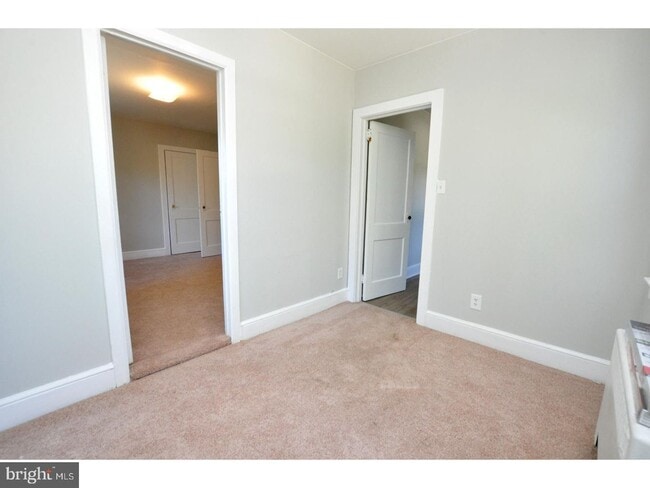 Building Photo - 2221 Marne Hwy