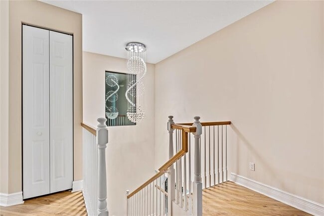 Building Photo - 9571 Eden Roc Ct