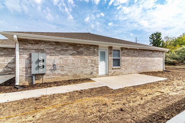 Building Photo - 1516 Park Ave