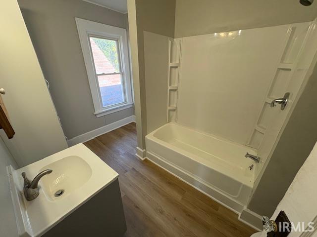 Building Photo - 304 N Hackley St