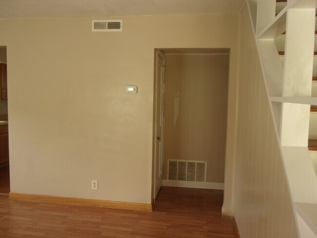 Building Photo - 1235 ANDERSON
