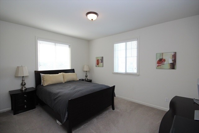 Building Photo - Gorgeous Home In the Desired Chesapeake Neighborhood