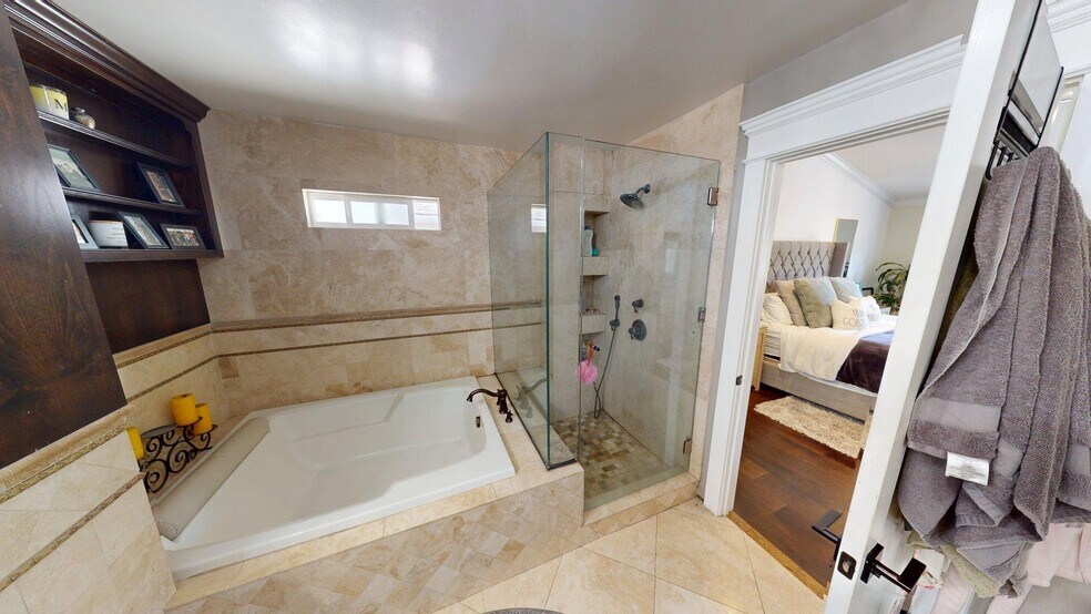 Building Photo - 880 Cayo Grande Ct