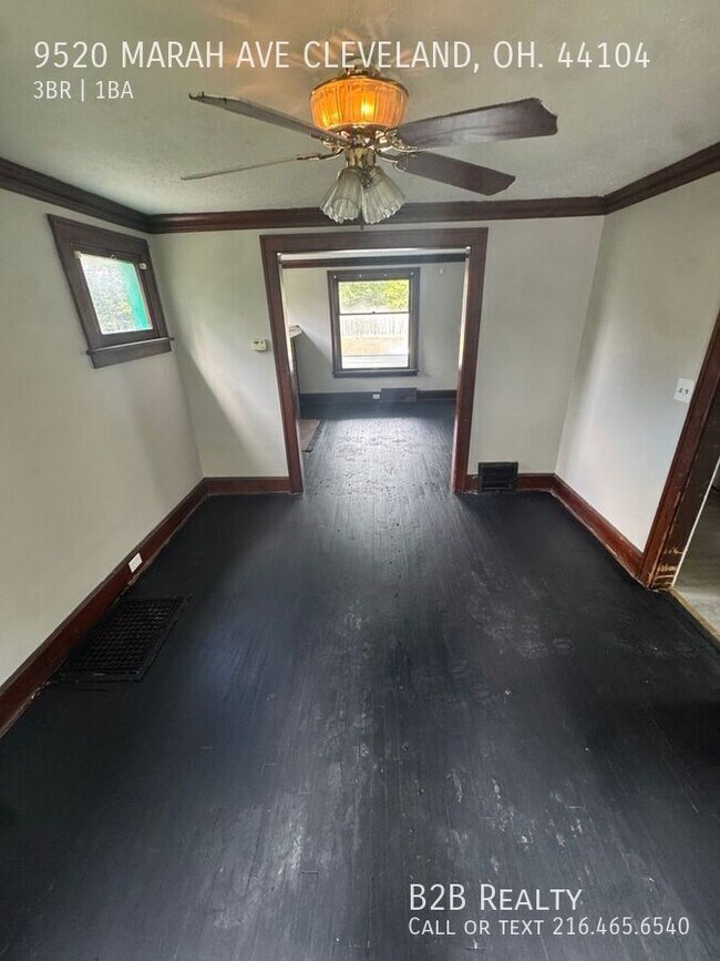 Building Photo - 9520 Marah Ave