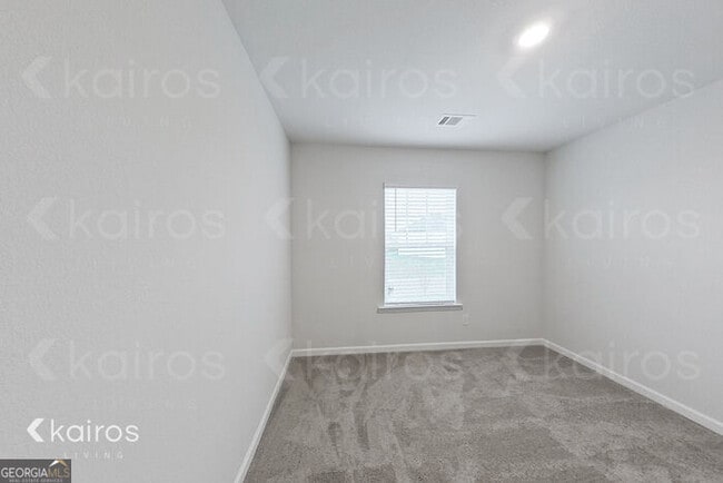 Building Photo - 3428 Bridgewood Dr