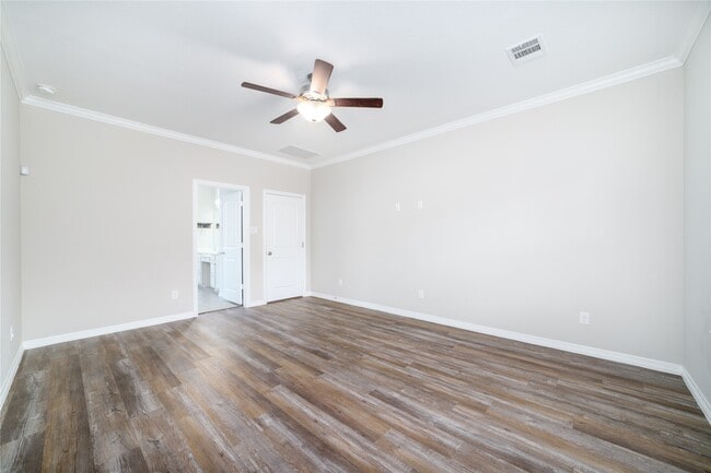 Building Photo - 18235 Winding Willow Oak Way