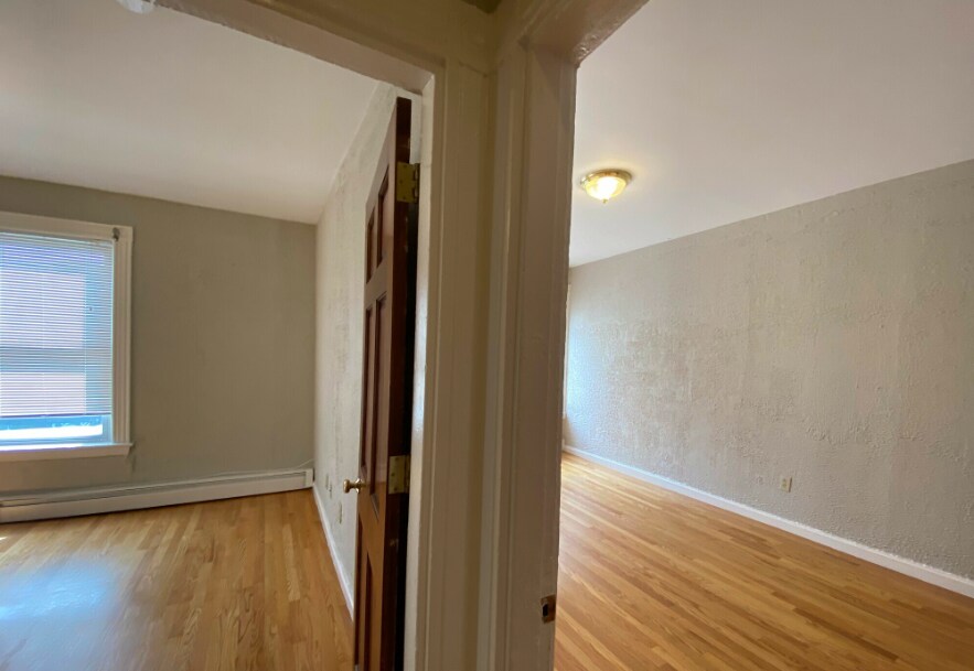 Building Photo - 350 Allston St