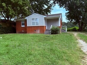 Building Photo - 3530 Venable Rd