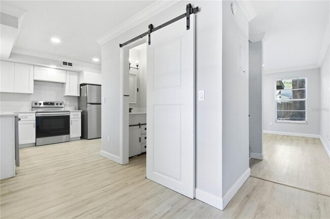 Building Photo - 14113 Village Terrace Dr