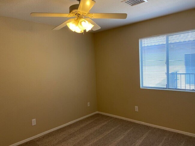 Building Photo - 1786 Silverado Dr