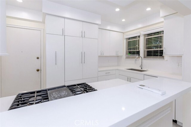 Building Photo - 5966 San Vicente Blvd