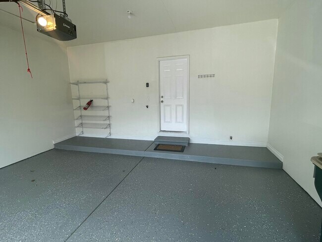 Building Photo - 45588 S Stonewood Rd