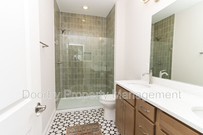 Building Photo - 760 Bespoke Wy