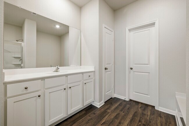 Building Photo - 25515 Blooming Hazel Dr