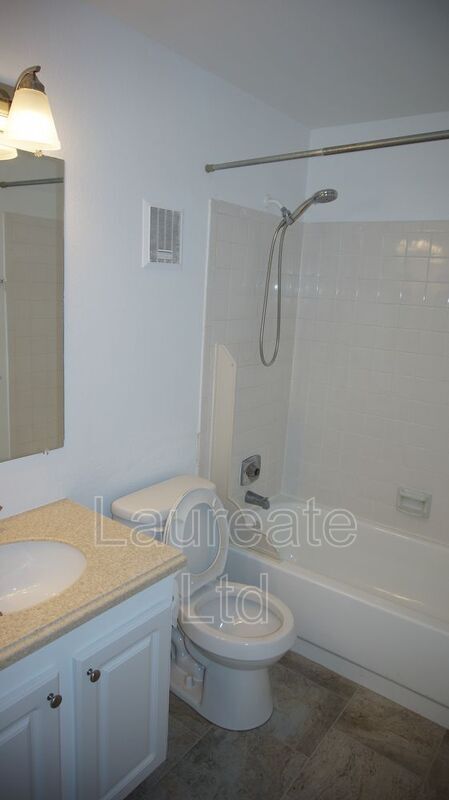 Building Photo - 1836 S Pitkin Cir