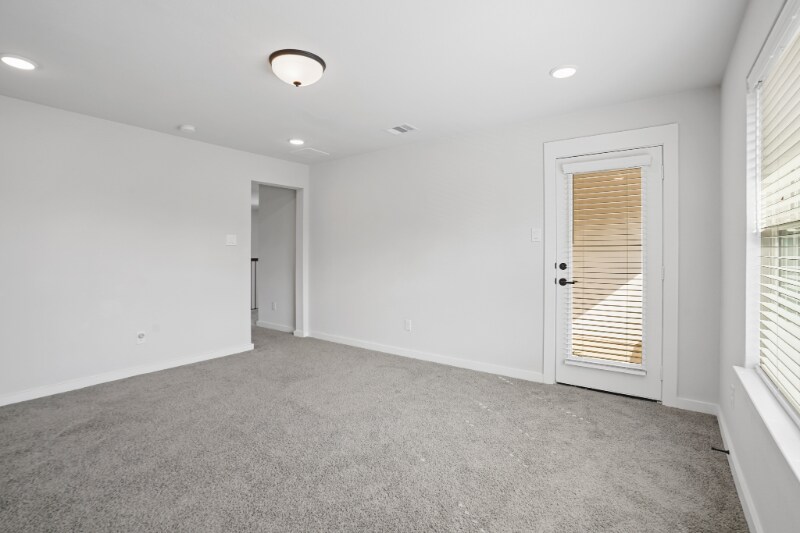 Building Photo - 2107 Pueblito Dr