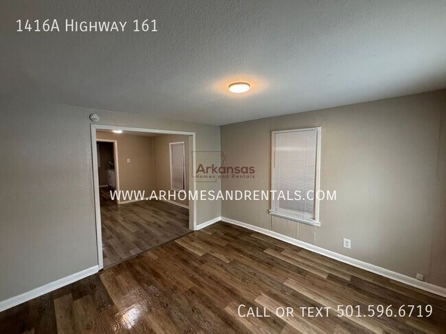 Building Photo - 1416 AR-161