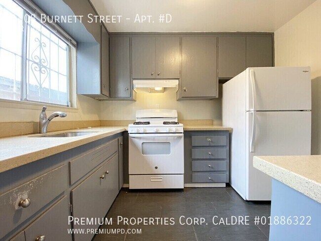 Building Photo - 1308 Burnett St