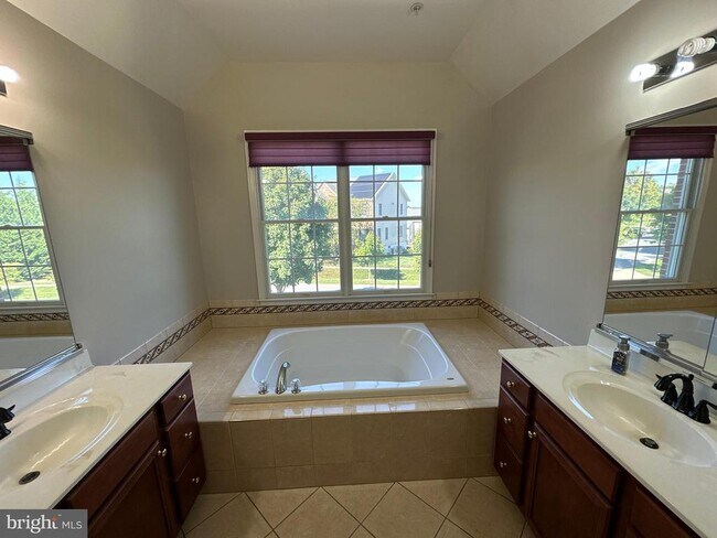 Building Photo - 18429 Polynesian Ln