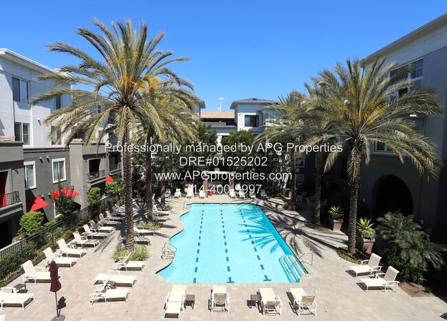 Building Photo - 1801 E Katella Ave