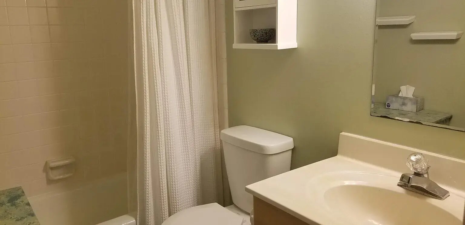 Building Photo - 7 Steeple Chase Ct