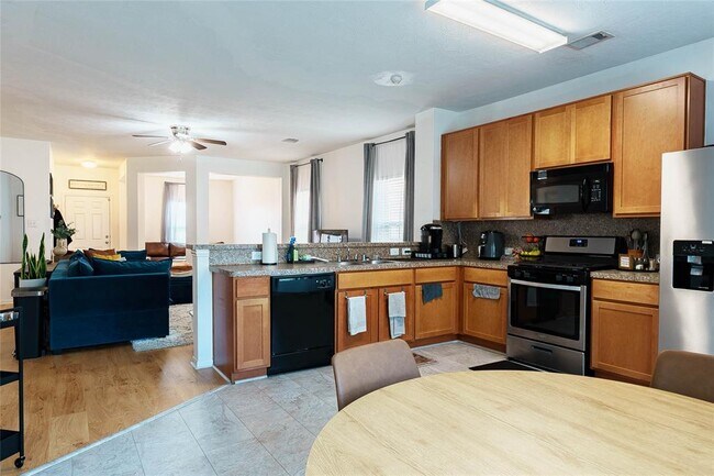 Building Photo - 7617 Topaz Way