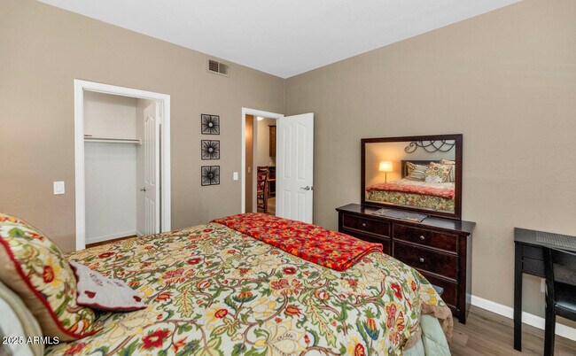 Building Photo - 14145 N 92nd St