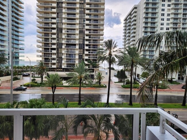 Building Photo - 5700 Collins Ave