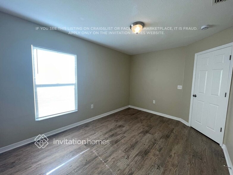 Building Photo - 4618 Daventry Pl