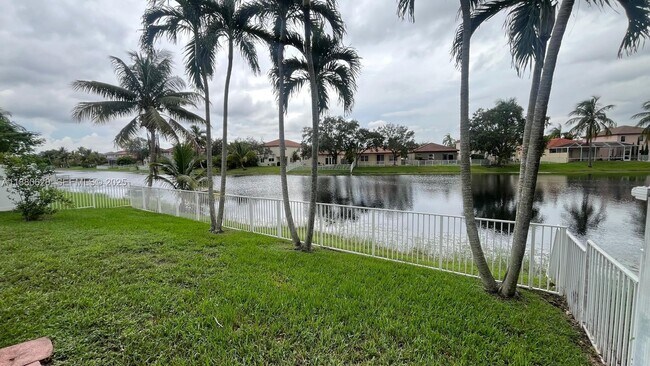 Building Photo - 1376 NW 192nd Ave