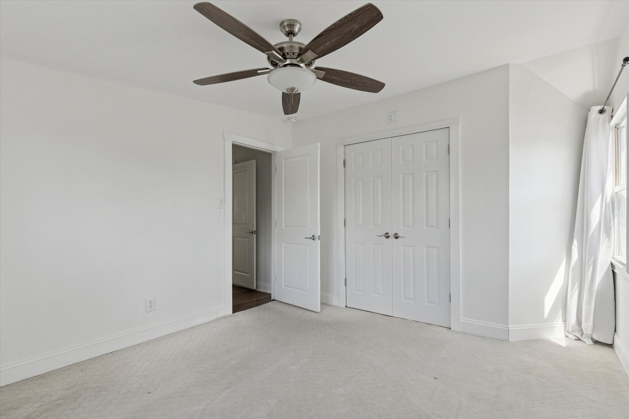 Bedroom 3 - 404 Exton Rd