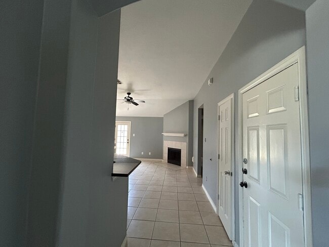 Building Photo - 17235 Glenpatti Dr
