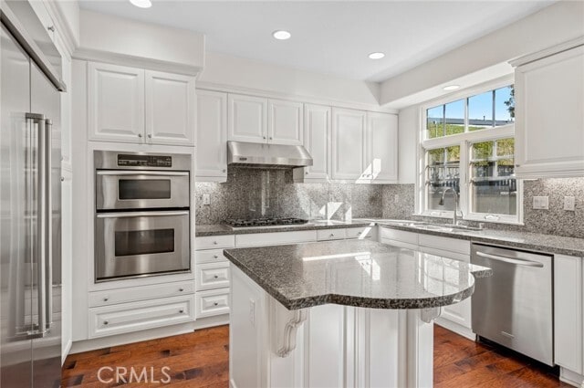 Building Photo - 2676 Bungalow Pl