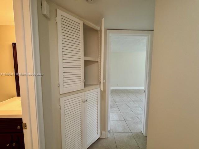 Building Photo - 3109 Oakland Shores Dr
