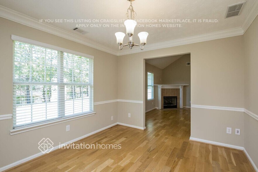 Building Photo - 3507 Temple Ridge Ct SW