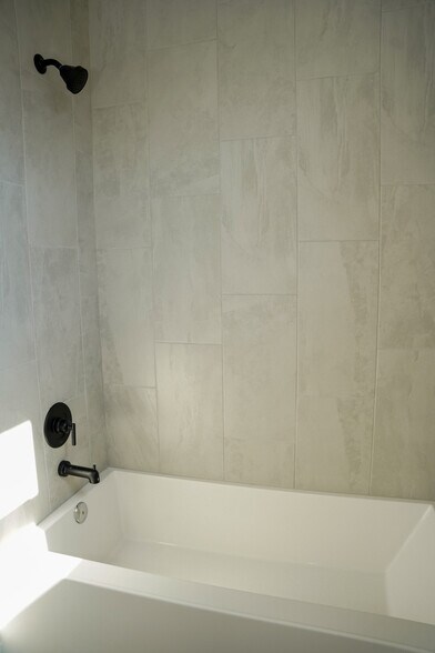 Building Photo - 20680 S Barker St