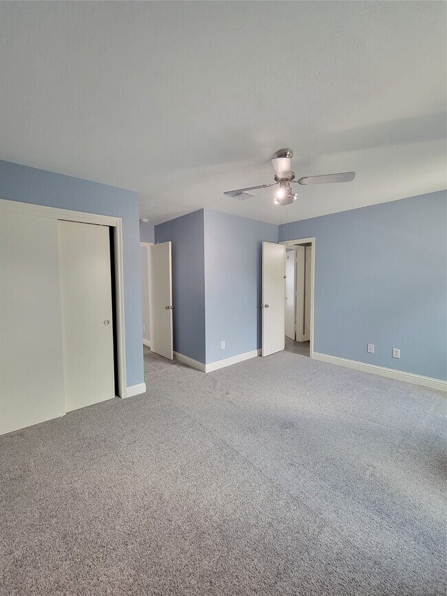 Building Photo - 14130 Beech Glen Dr