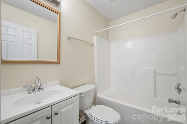 Building Photo - 8031 Stoneham Ct